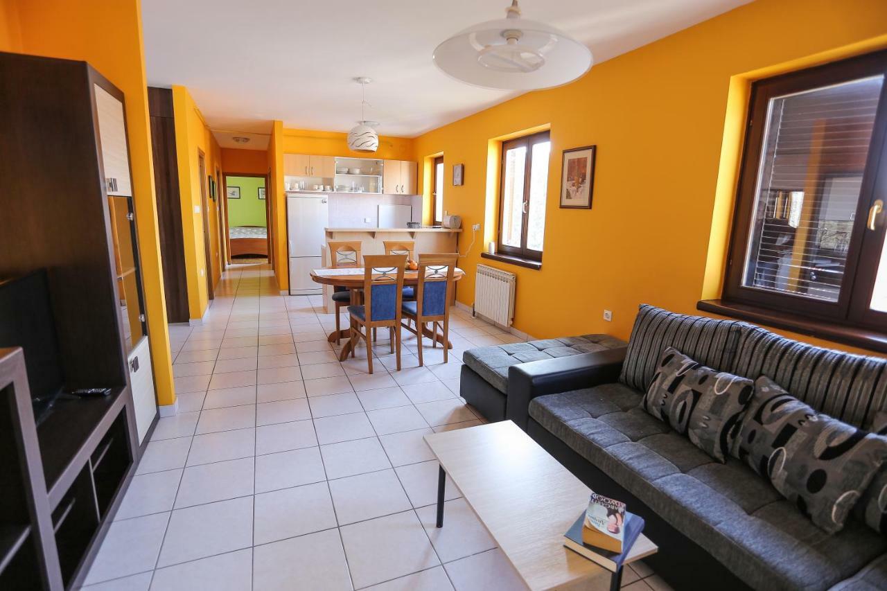 Apartment Sunny Place Pula Exterior foto